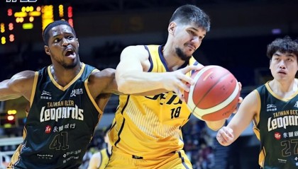 前天津队北控队宁波队外援将继续留队，他在中国台湾联赛游刃有余